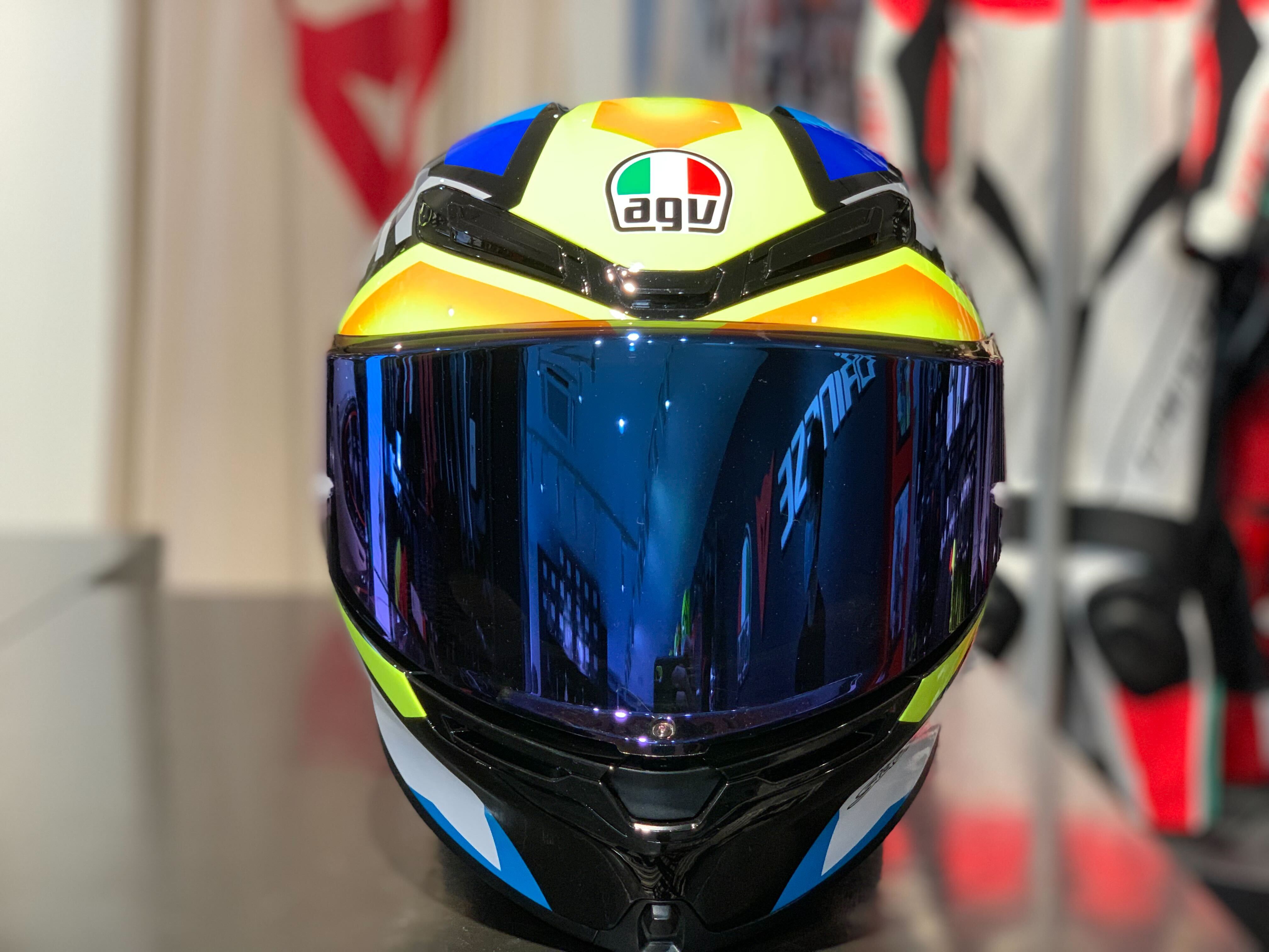 プレミアムスポーツツーリングモデル”『AGV K6』入荷のお知らせ